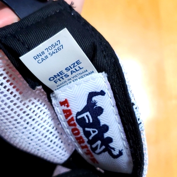 Cleveland Cavaliers mesh cap 🏀 Navy Blue with Maroon lettering, OS☆ adjustable - Picture 3 of 8